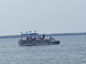 4th of July pontoon parade3